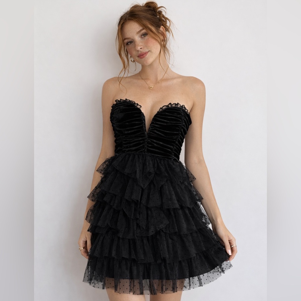 Y2K Forever 21 Black Strapless Velvet Dress Large Tiered holiday party dress